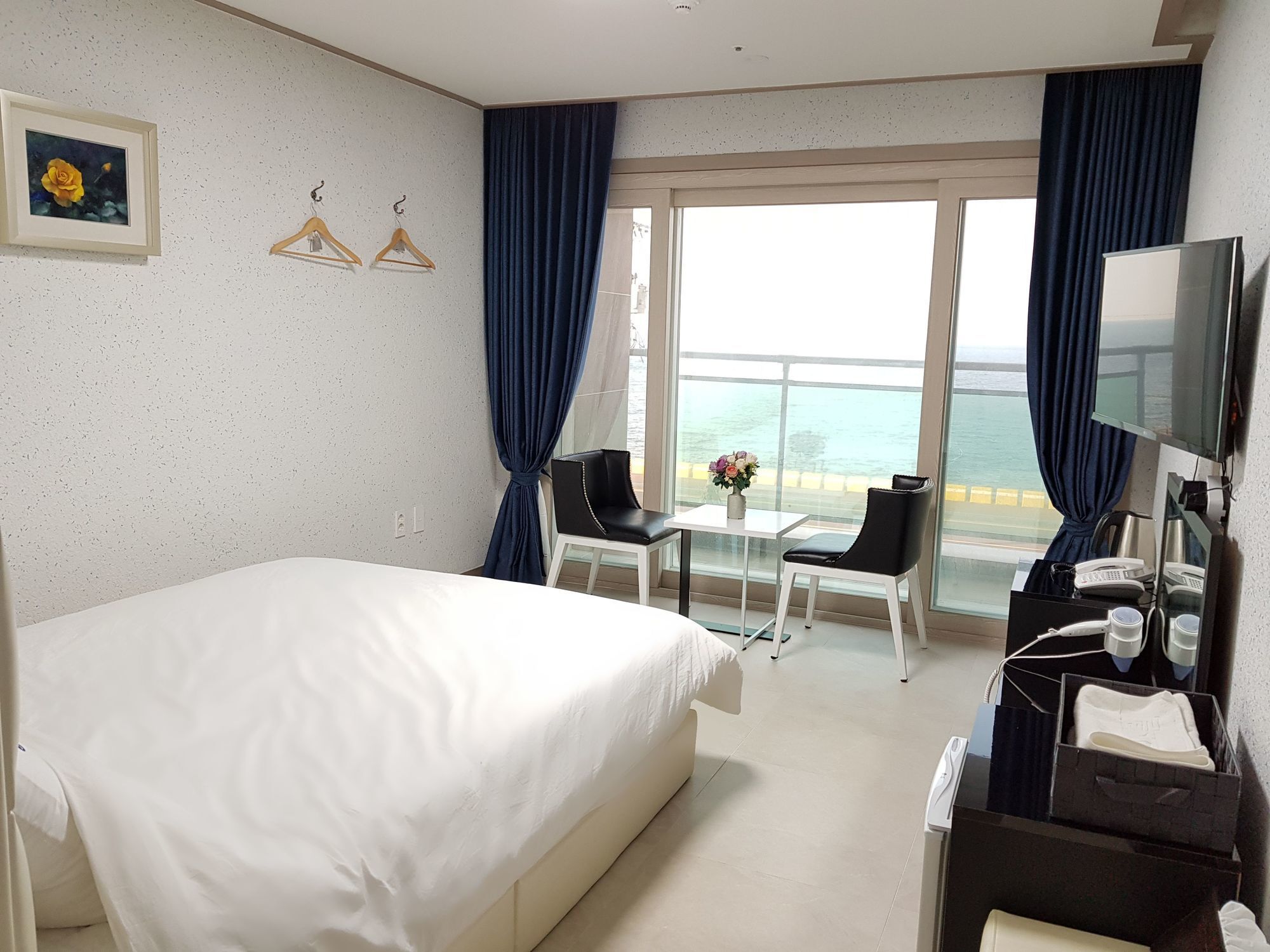 Hotel The Four Hills Jeju Exterior foto